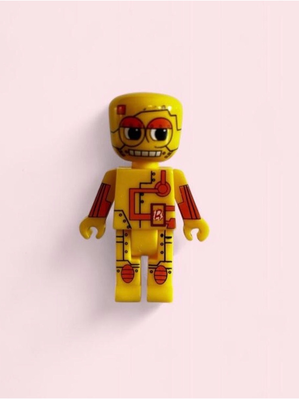 Bonkers Toys Ryan's World Robot Yellow Action Figure Mini Fig Toy